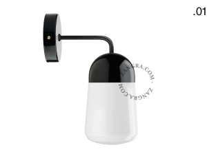 applique en porcelaine noire - globe en verre