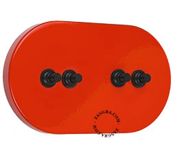 interruptor vermelho - 4 botões de pressão em preto