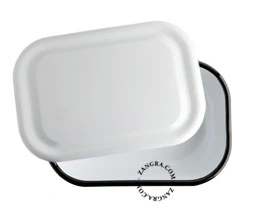 białe naczynie emaliowane do pieczenia - 18cm