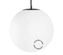 lámpara colgante con pantalla de vidrio esmerilado