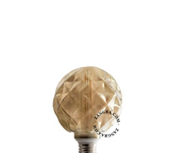 E27 dimbar filament LED ljuskälla - rökt glas - konkav - 2200K - 4W