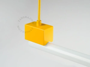 lâmpada opalina tubular
