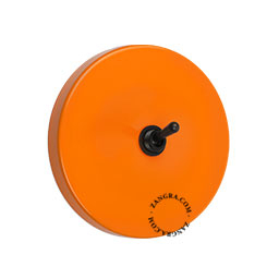 interrupteur orange avec levier en laiton noir