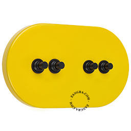 Sonnette jaune avec 4 boutons noirs