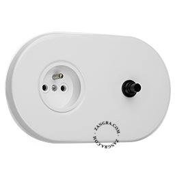 Produto tomada e interruptor embutidos em branco - botão de pressão preto Imagem
