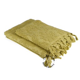 Olijfgroene handdoek met franjes.