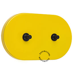 double bouton-poussoir jaune et encastrable avec boutons noirs