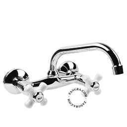 Robinet mélangeur rétro.