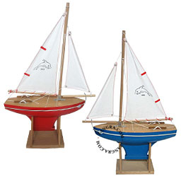 kids.054_s-wooden-boat-bateau-bois-jouets-houten-boot-zeilboot-tirot-thonier-voilier