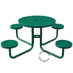 Table de jardin en acier.