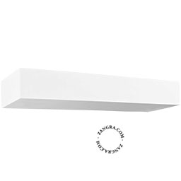 Paintable uplighter in plaster.