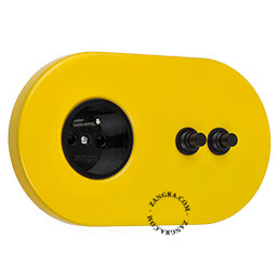 prise et interrupteur jaune avec double bouton-poussoir en laiton noir - encastrable facilement