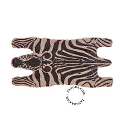Kokos deurmat in de vorm van een zebra.