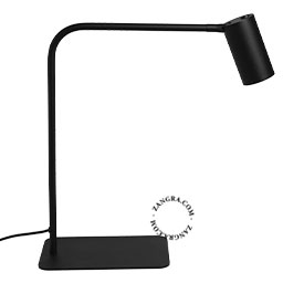 Zwarte tafellamp of bureaulamp met kantelabare kop.