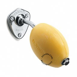 Porte-savon rotatif avec savon au citron