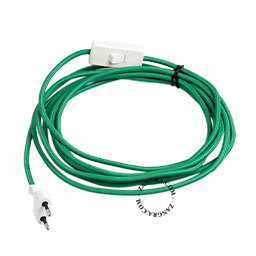 stroomkabel-stekker-schakelaar-lichtknipper-aansluitsnoer-aansluitkabel-elektriciteitskabel-groen