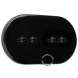 quadruple interrupteur noir avec 4 boutons-poussoirs en laiton noir