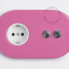 rosafarbene Unterputzsteckdose und Zweiwege- oder einfacher Schalter - vernickelter Kippschalter & Druckknopf