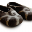 slippers.ch004_l-pantouffle-feutre-pantoffels-vilt-wol-laine-wool-felt-felted-slippers-shoes