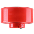 Ronde rode porseleinen lamp.