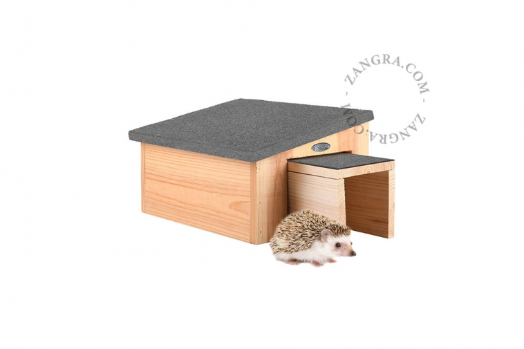 hedgehog-house-wooden