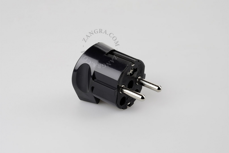 black CEE 7/7 male plug
