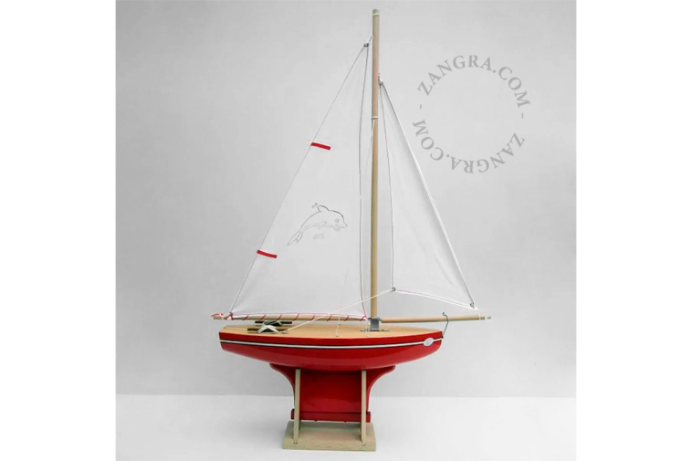 kids.054_l_04-wooden-boat-bateau-bois-jouets-houten-boot-zeilboot-tirot-thonier-voilier