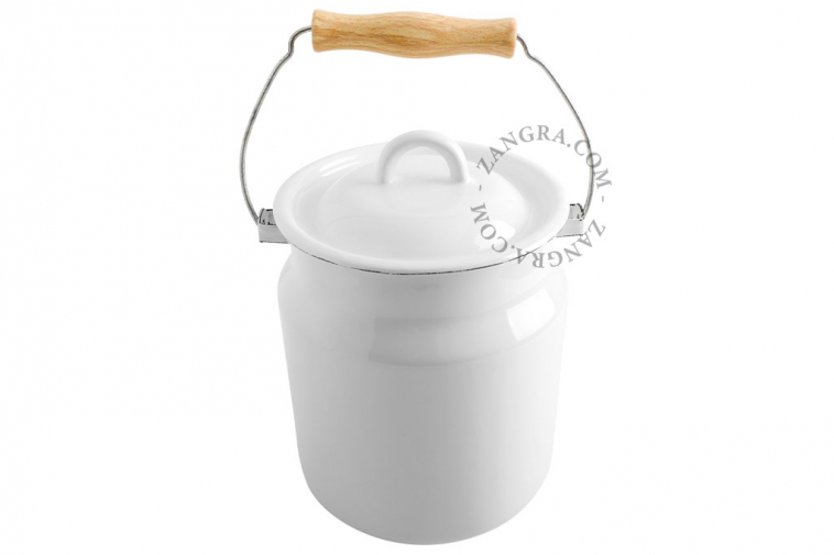 Small compost bin in white enamel