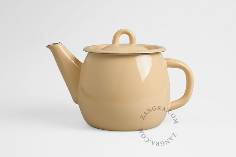 Caramel brown enamel teapot