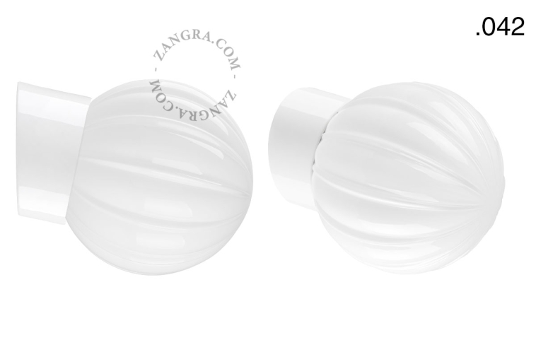 White porcelain wall light with glass lampshade.