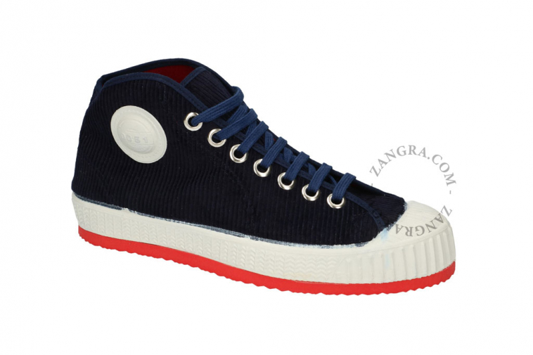 Retro navy blue corduroy sneakers