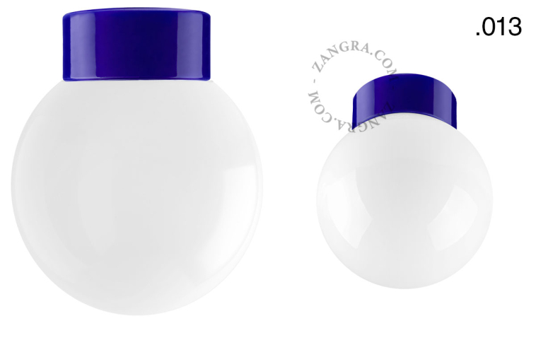 Blauwe, porseleinen lamp.
