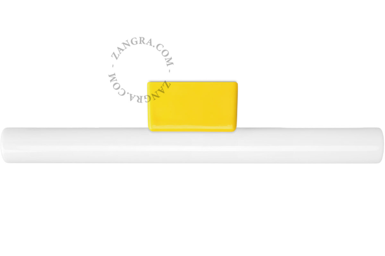 S14d Linestra-lampe i gult porcelæn.