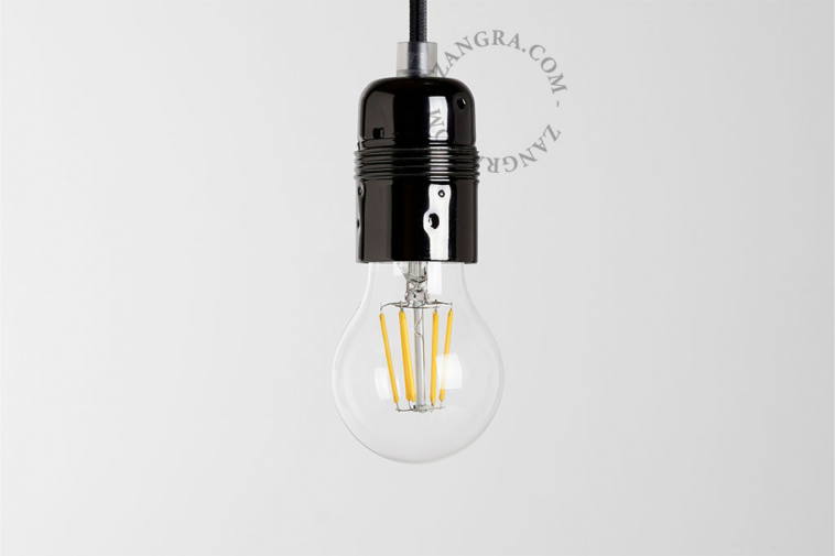 sockets029_001_l-socket-douille-fitting-lampholder-metal