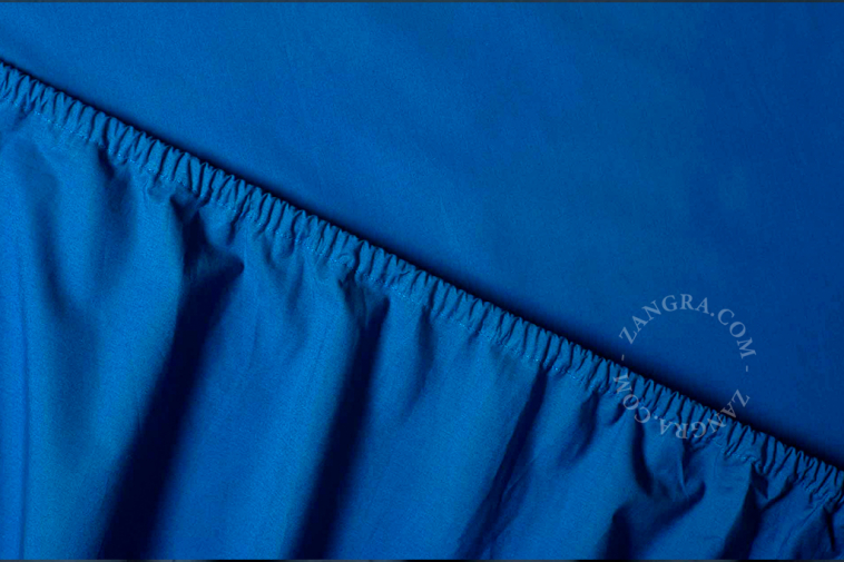 drap-housse bleu cobalt