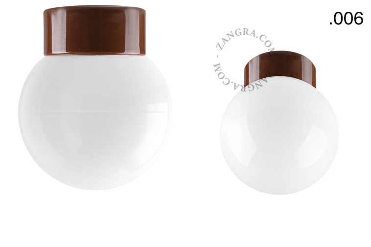 Bruine, porseleinen lamp.