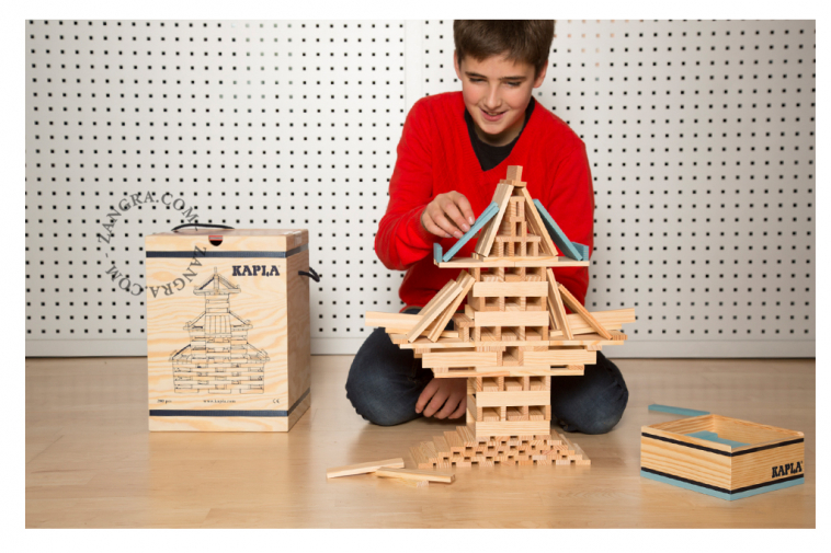 kids.052.001_l_06-kapla-wooden-blocks-houten-blokken-bloc-bois-building-toy