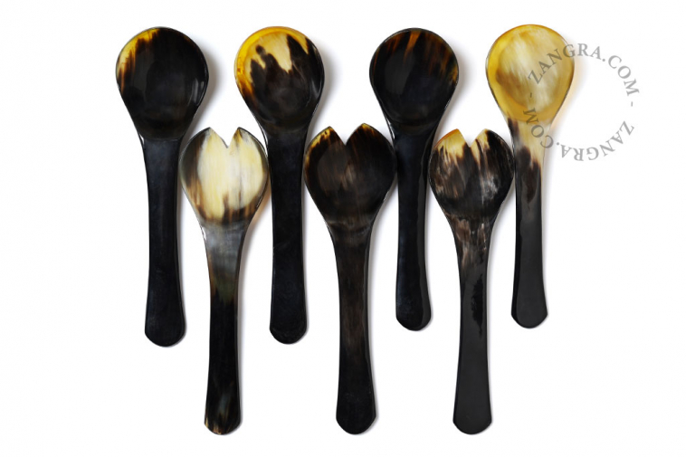 natural horn salad servers