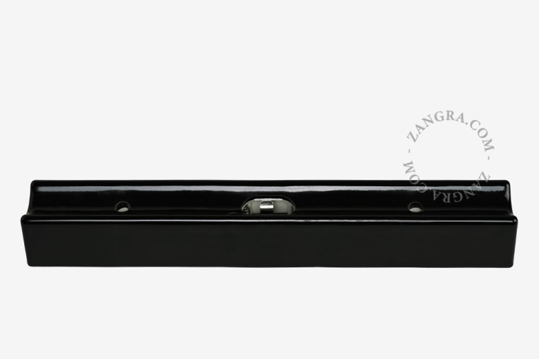 30cm-long black porcelain s14d lampholder.