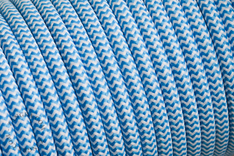 blanc-electrique-suspension-fil-tresse-bleu-cable-zigzag-tissu