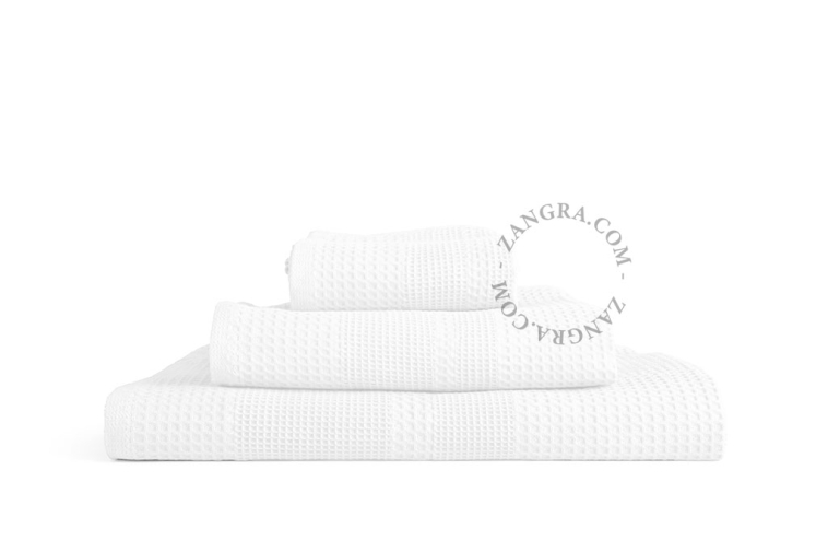 Våffelväv badhandduk – vit.