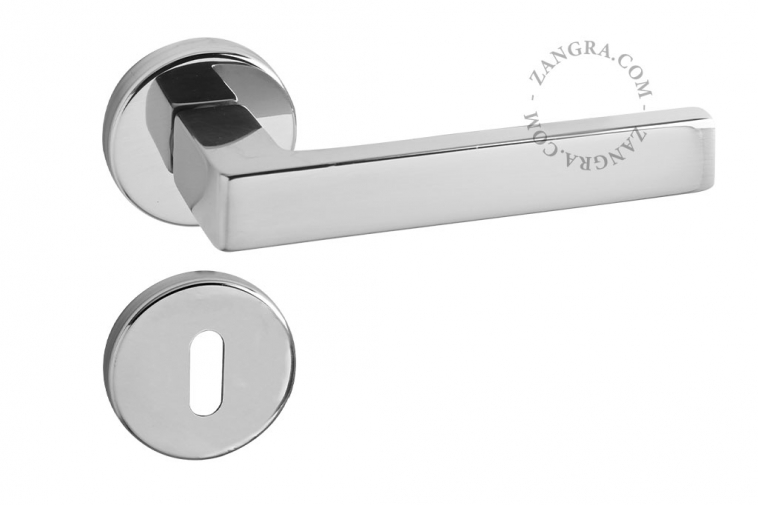 door handle in chrome