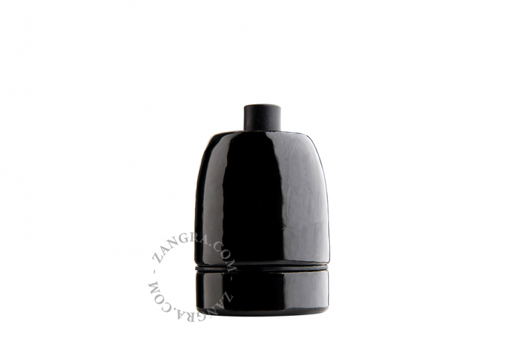 Black porcelain lampholder.