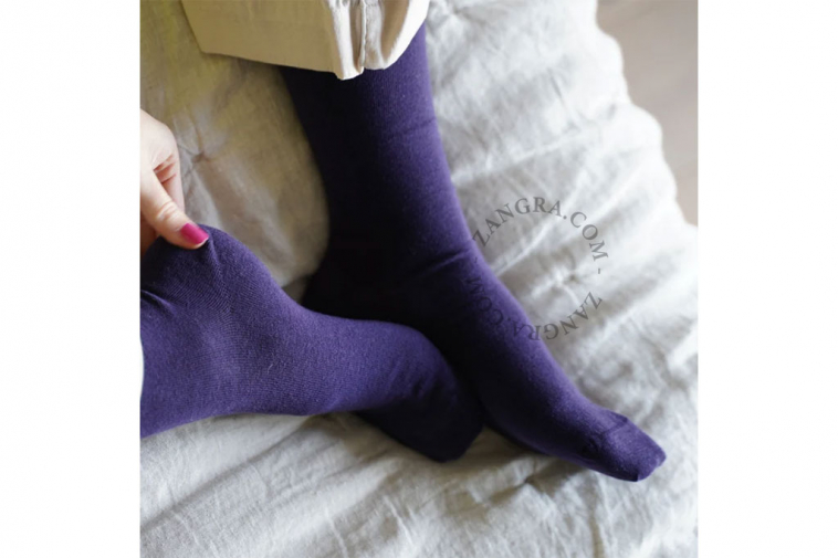 indigo blue socks in organic cotton