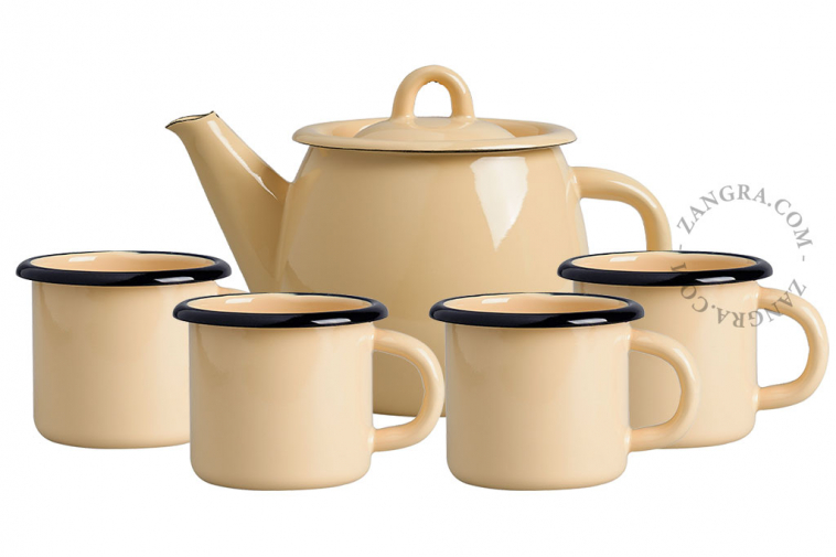 tableware-enamel-caramel-mug-teapot