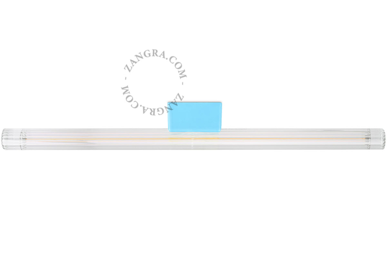 S14d Linestra-lampe i lyseblåt porcelæn.
