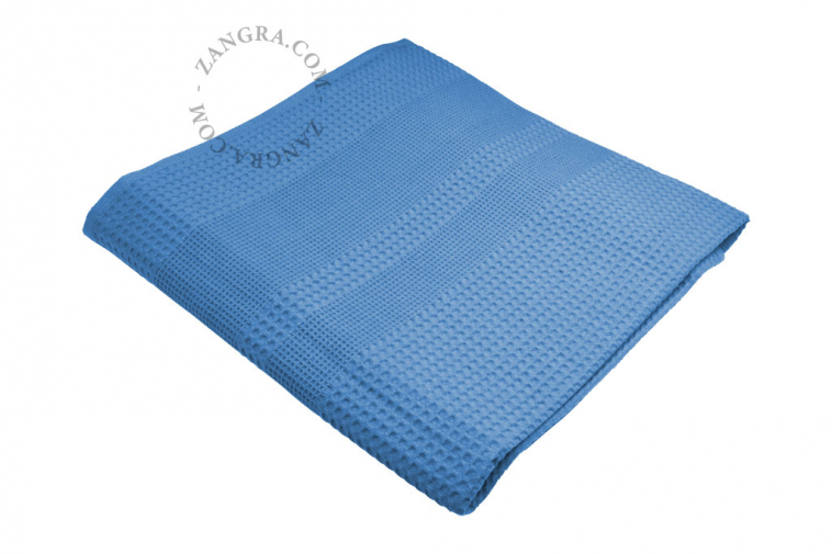 Honeycomb towel light blue