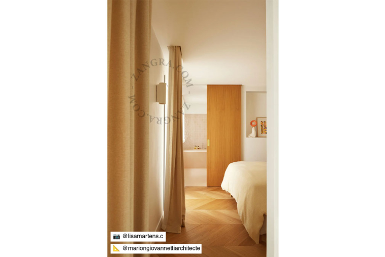 Up&down paintable plaster wall light.