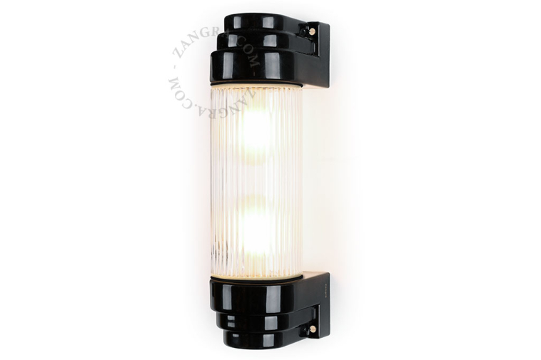 Art Deco badkamerlamp in porselein.