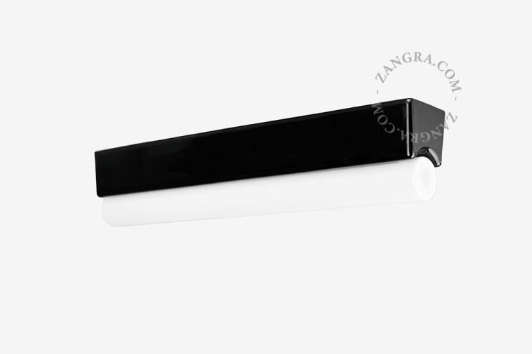 Lampe S14d en porcelaine noire.